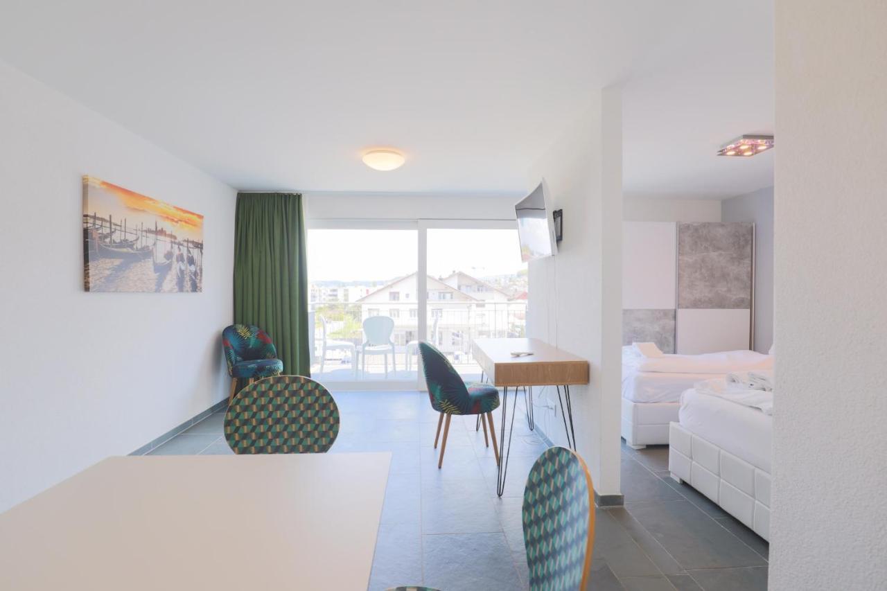 Smartroom Roessli Hunzenschwil Экстерьер фото
